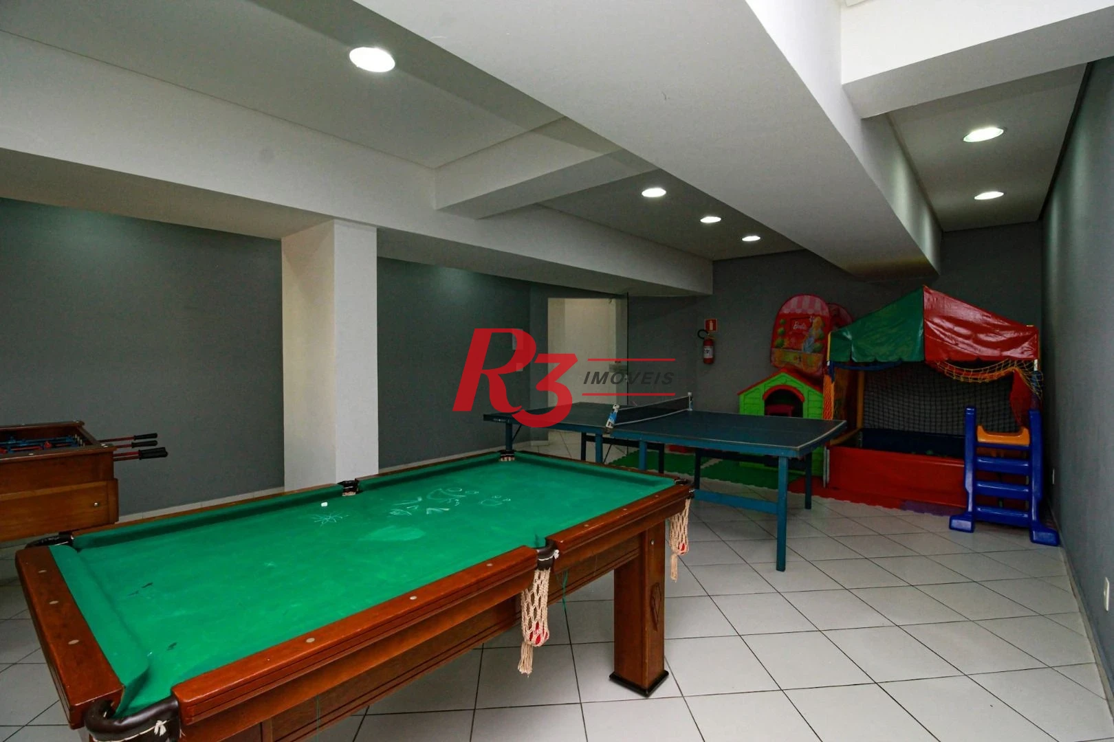 Apartamento com 3 dormitórios à venda, 123 m² por R$ 1.600.000,00 - Pompéia - Santos/SP