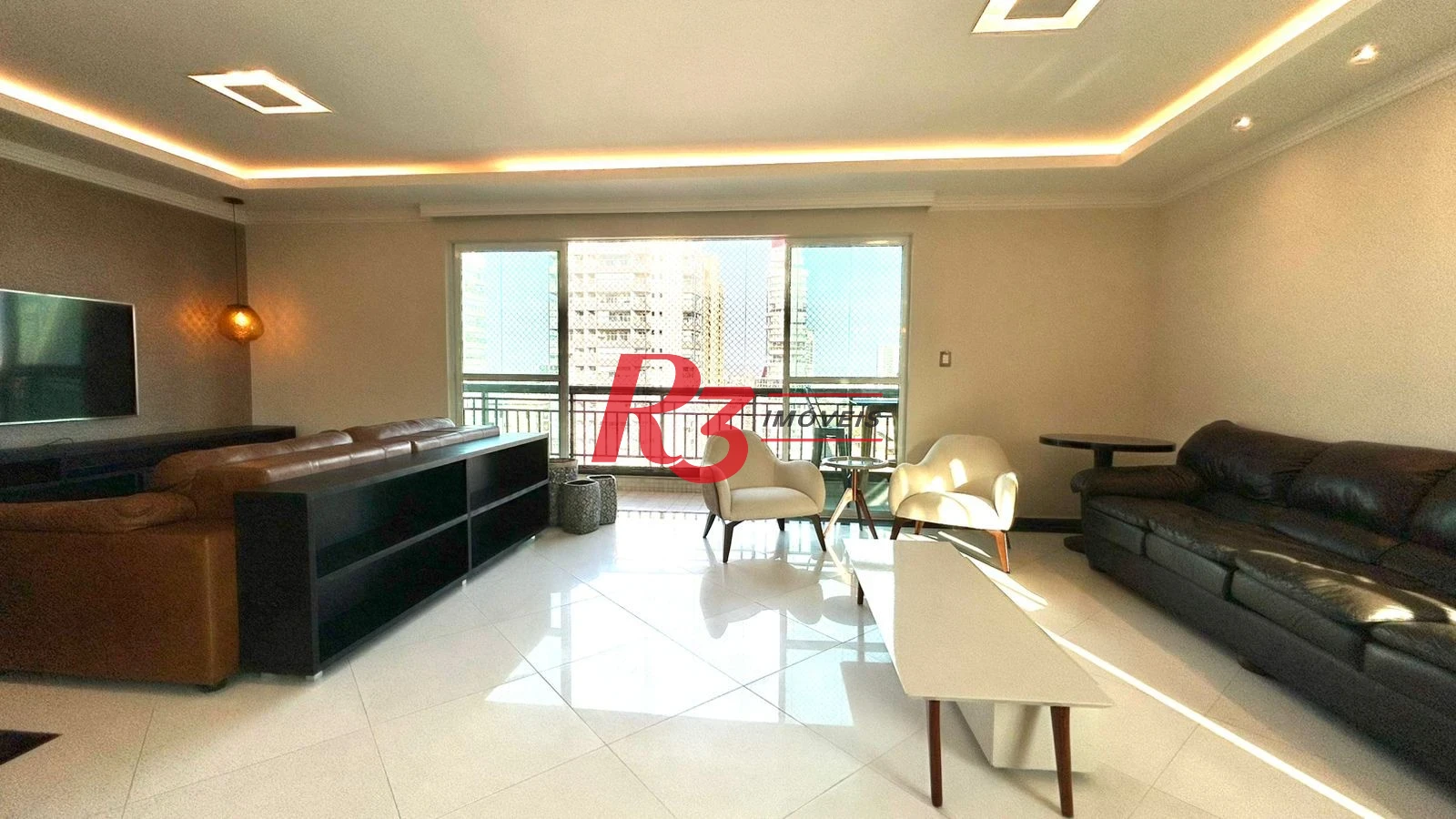Apartamento com 3 dormitórios para alugar, 138 m² por R$ 16.000,00/mês - Gonzaga - Santos/SP