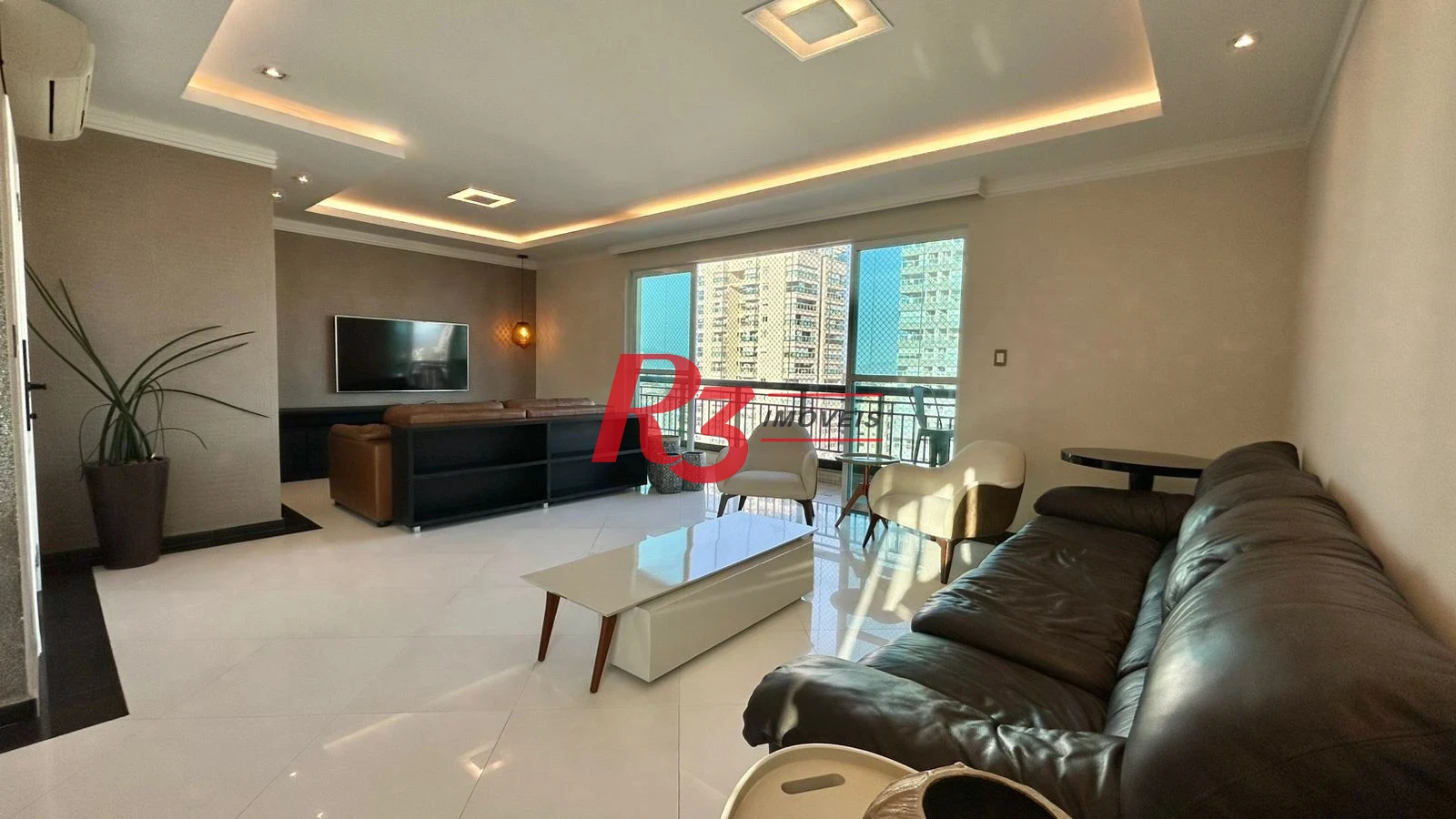 Apartamento com 3 dormitórios para alugar, 138 m² por R$ 16.000,00/mês - Gonzaga - Santos/SP
