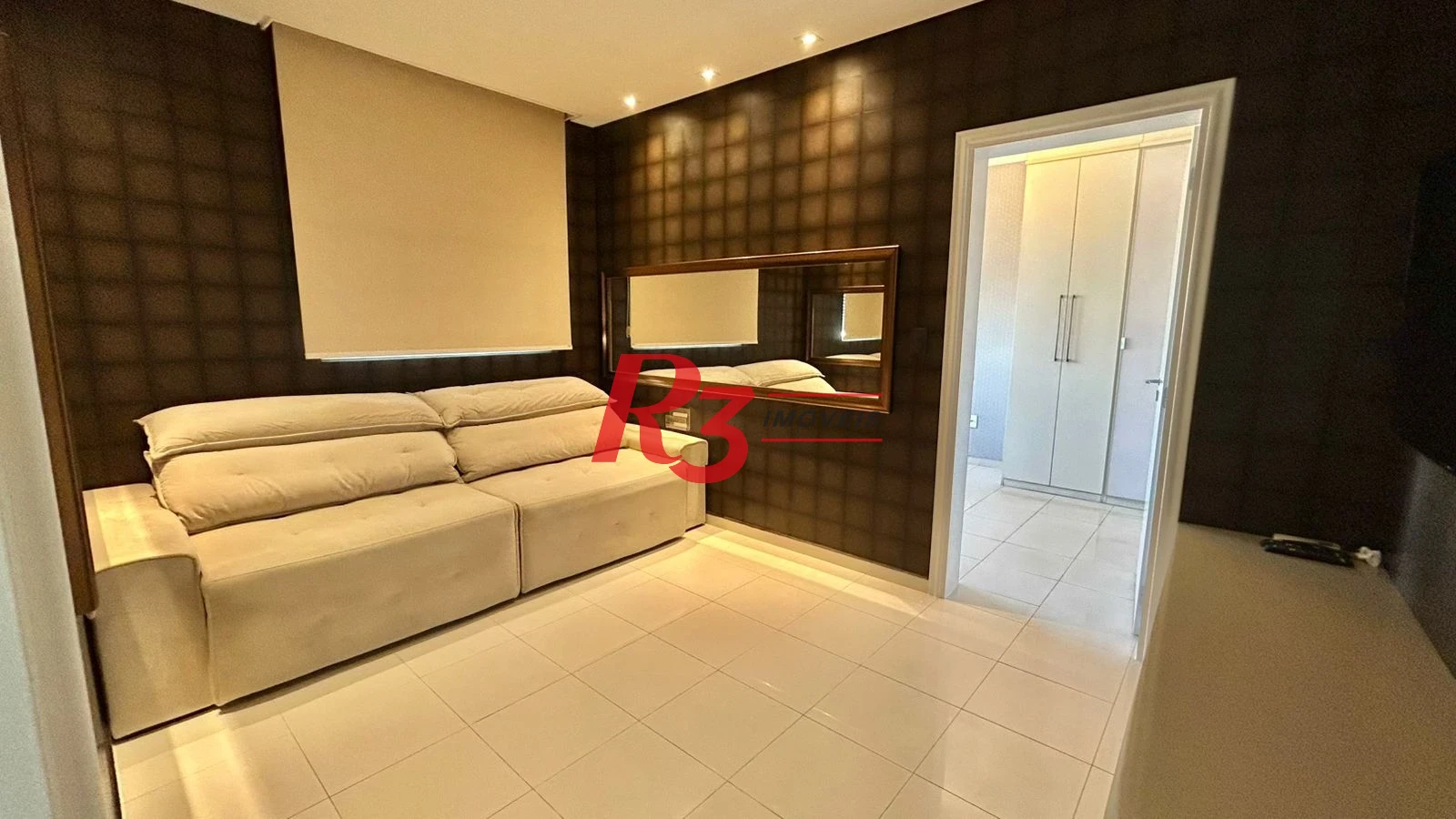 Apartamento com 3 dormitórios para alugar, 138 m² por R$ 16.000,00/mês - Gonzaga - Santos/SP