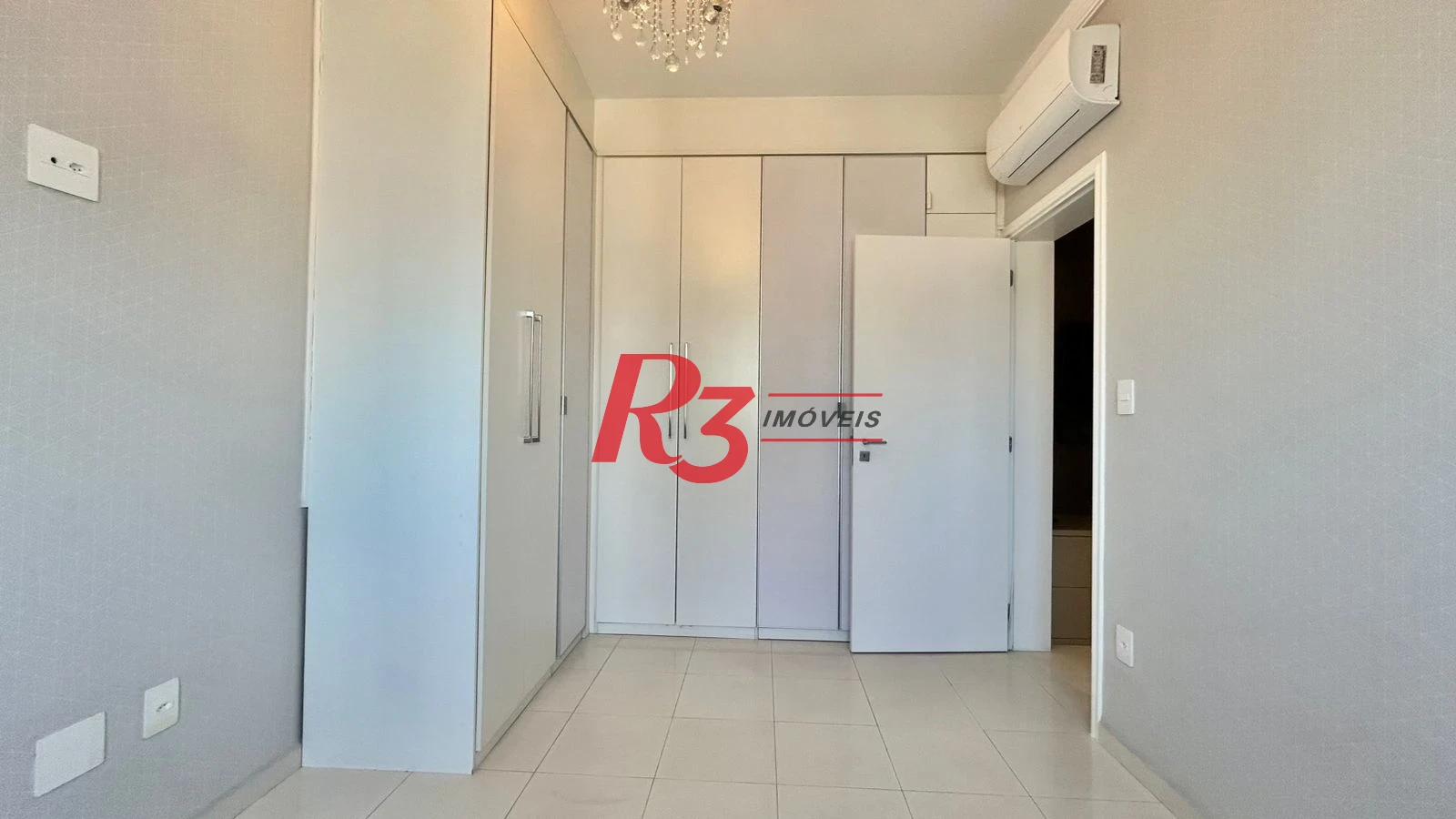 Apartamento com 3 dormitórios para alugar, 138 m² por R$ 16.000,00/mês - Gonzaga - Santos/SP