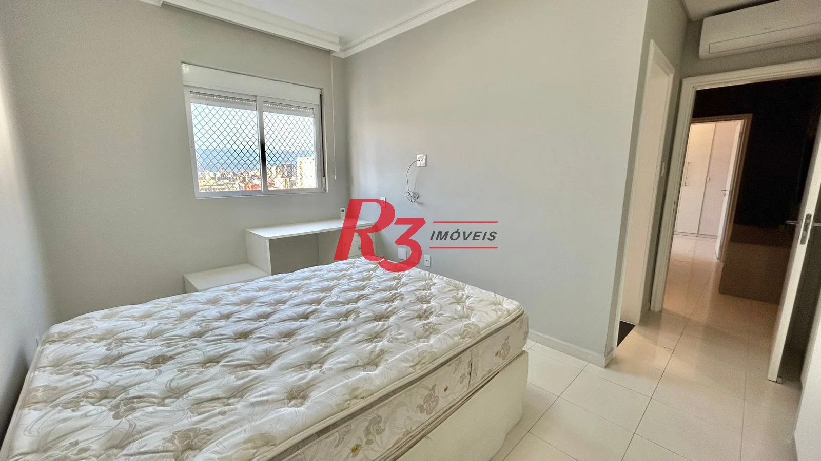 Apartamento com 3 dormitórios para alugar, 138 m² por R$ 16.000,00/mês - Gonzaga - Santos/SP