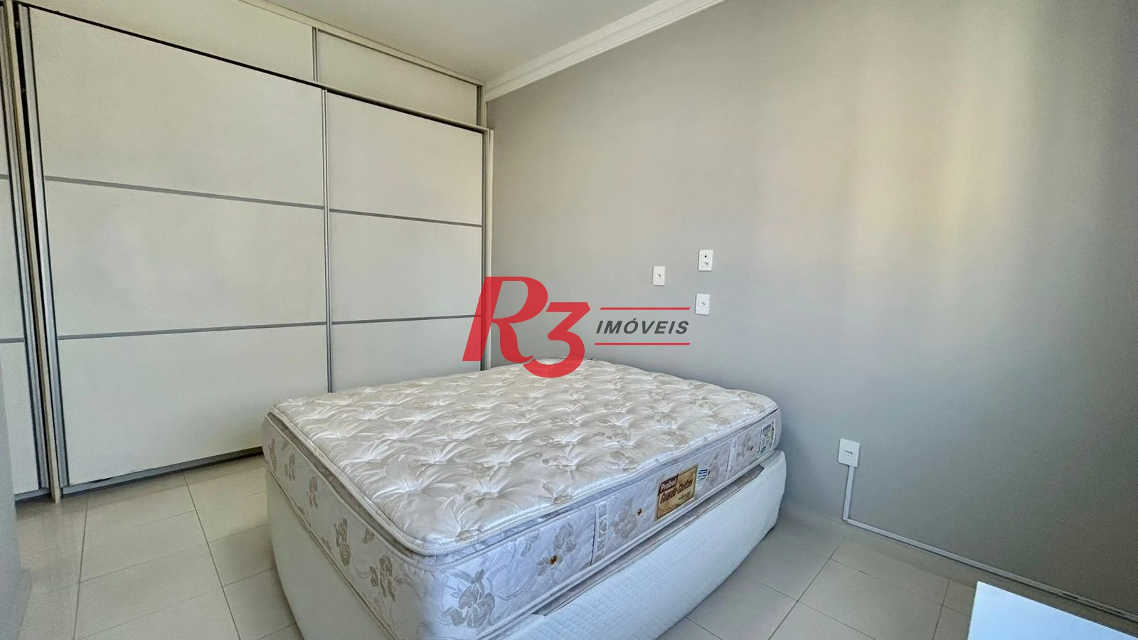 Apartamento com 3 dormitórios para alugar, 138 m² por R$ 16.000,00/mês - Gonzaga - Santos/SP