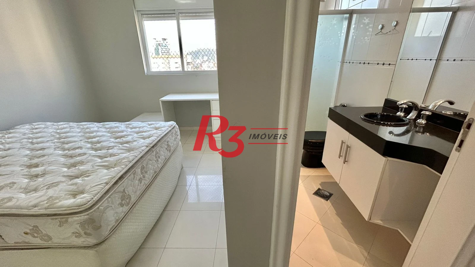 Apartamento com 3 dormitórios para alugar, 138 m² por R$ 16.000,00/mês - Gonzaga - Santos/SP