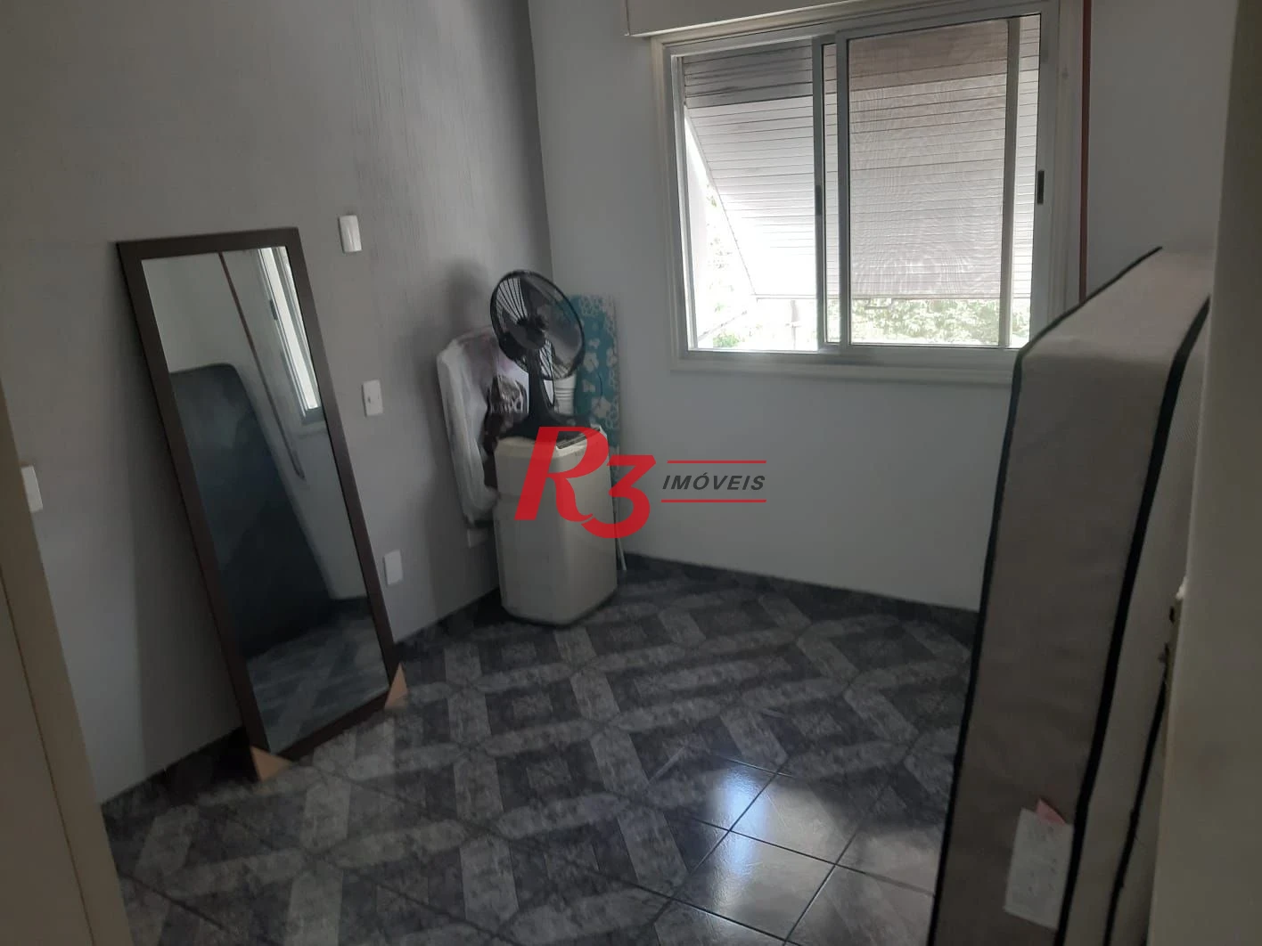 Apartamento com 2 dormitórios à venda, 95 m² por R$ 380.000,00 - Vila Valença - São Vicente/SP