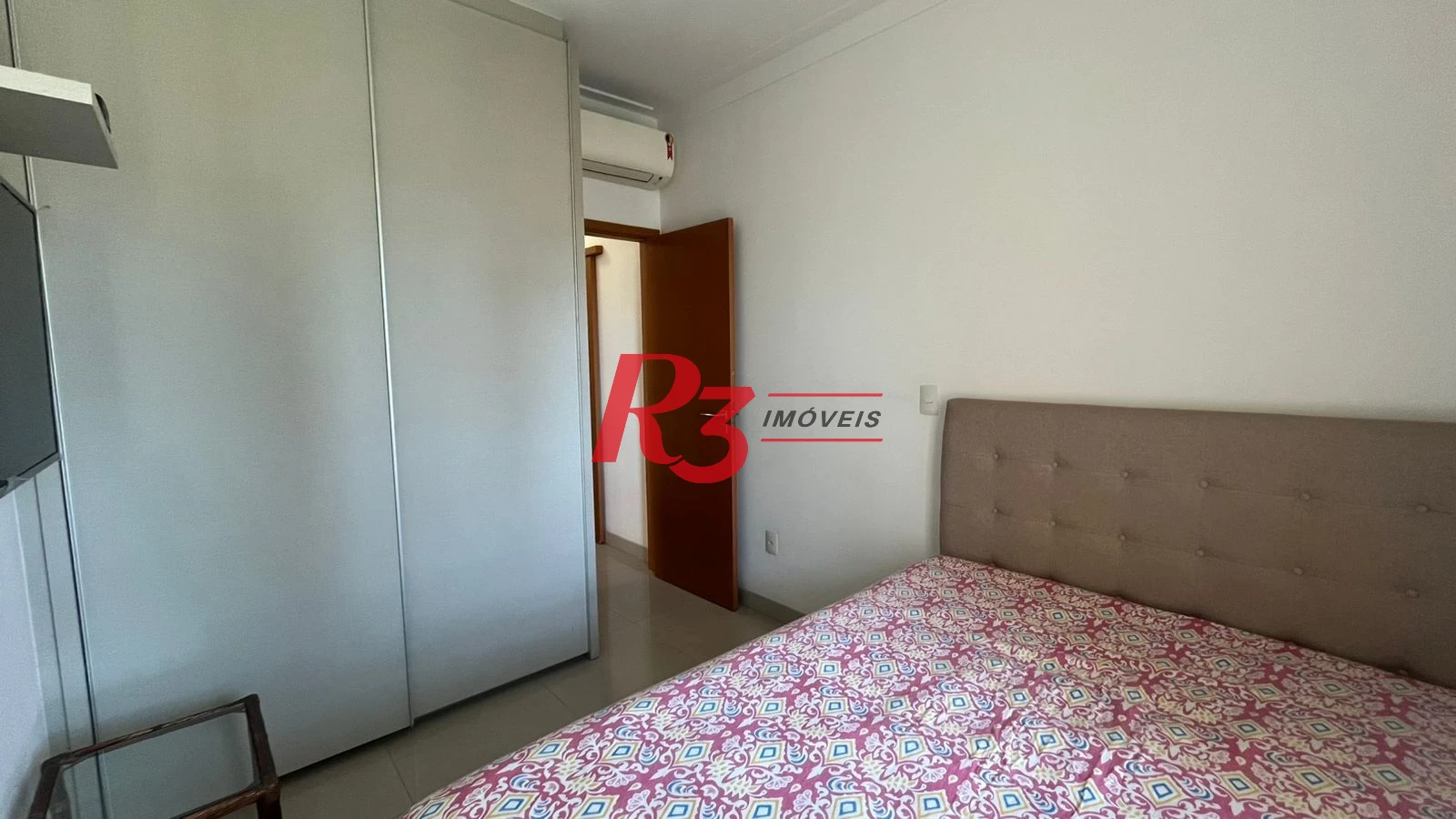 Apartamento com 3 dormitórios à venda, 124 m² por R$ 2.000.000,00 - Boqueirão - Santos/SP