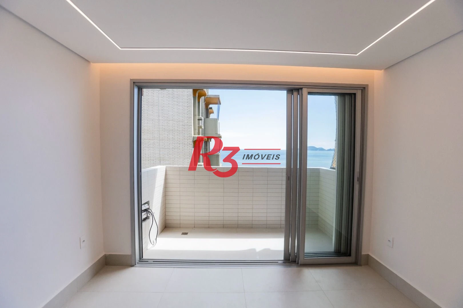 Apartamento com 3 dormitórios à venda, 163 m² por R$ 2.800.000,00 - Aparecida - Santos/SP