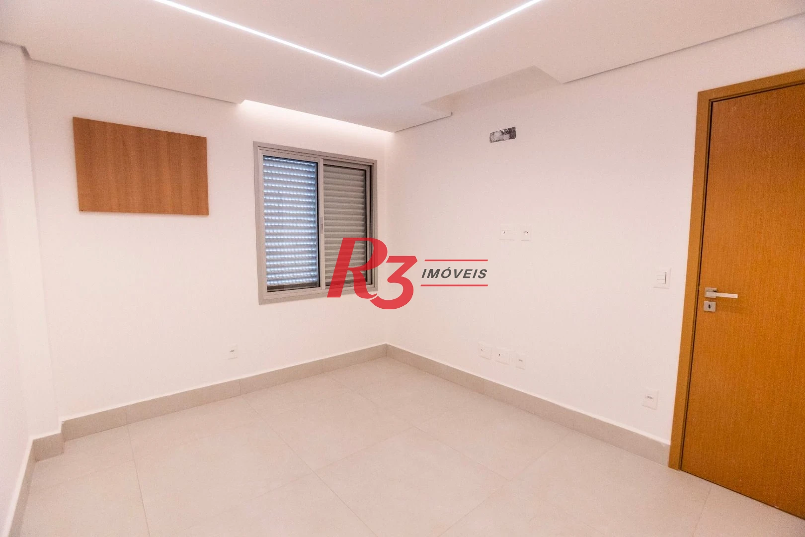 Apartamento com 3 dormitórios à venda, 163 m² por R$ 2.800.000,00 - Aparecida - Santos/SP