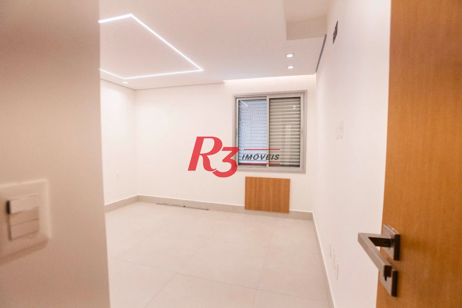 Apartamento com 3 dormitórios à venda, 163 m² por R$ 2.800.000,00 - Aparecida - Santos/SP
