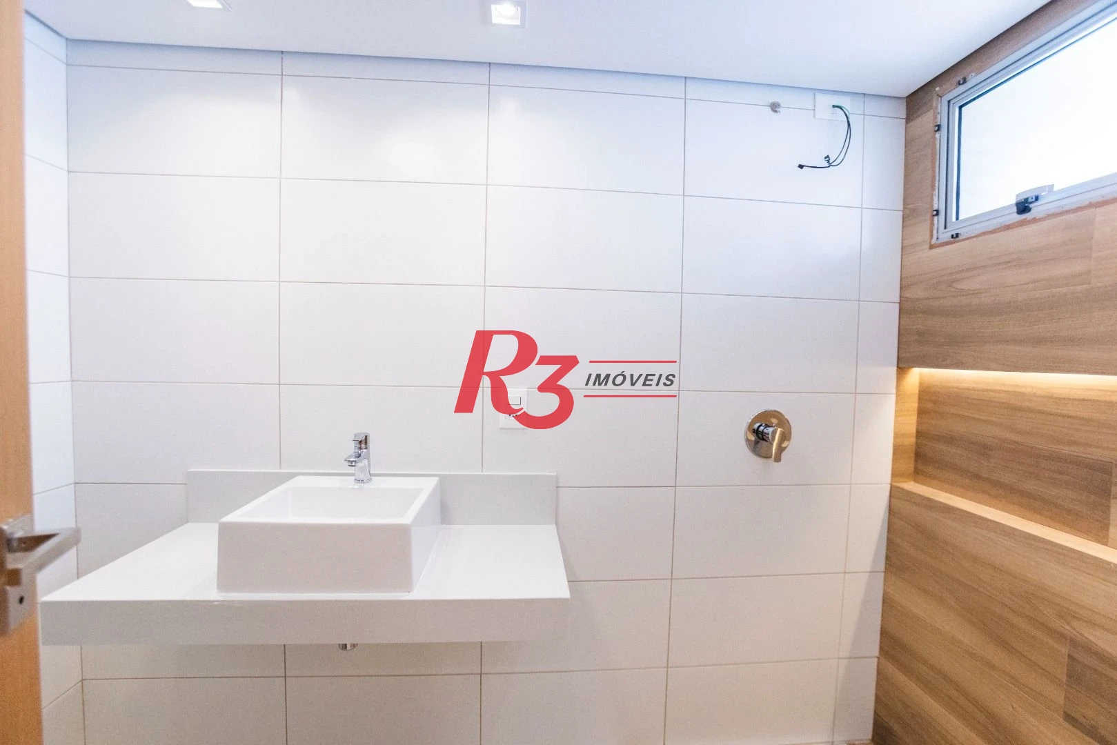 Apartamento com 3 dormitórios à venda, 163 m² por R$ 2.800.000,00 - Aparecida - Santos/SP