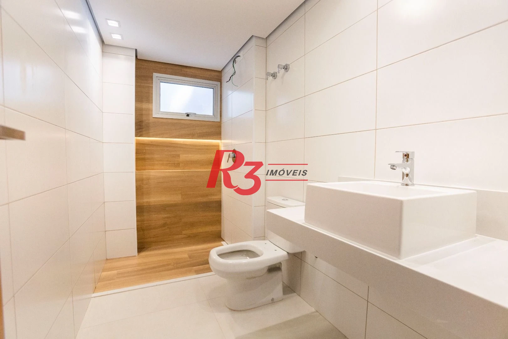 Apartamento com 3 dormitórios à venda, 163 m² por R$ 2.800.000,00 - Aparecida - Santos/SP