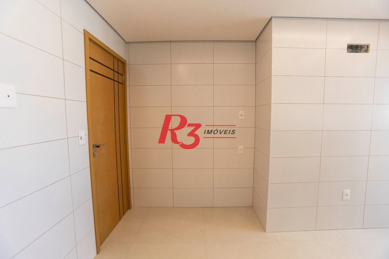 Apartamento com 3 dormitórios à venda, 163 m² por R$ 2.800.000,00 - Aparecida - Santos/SP