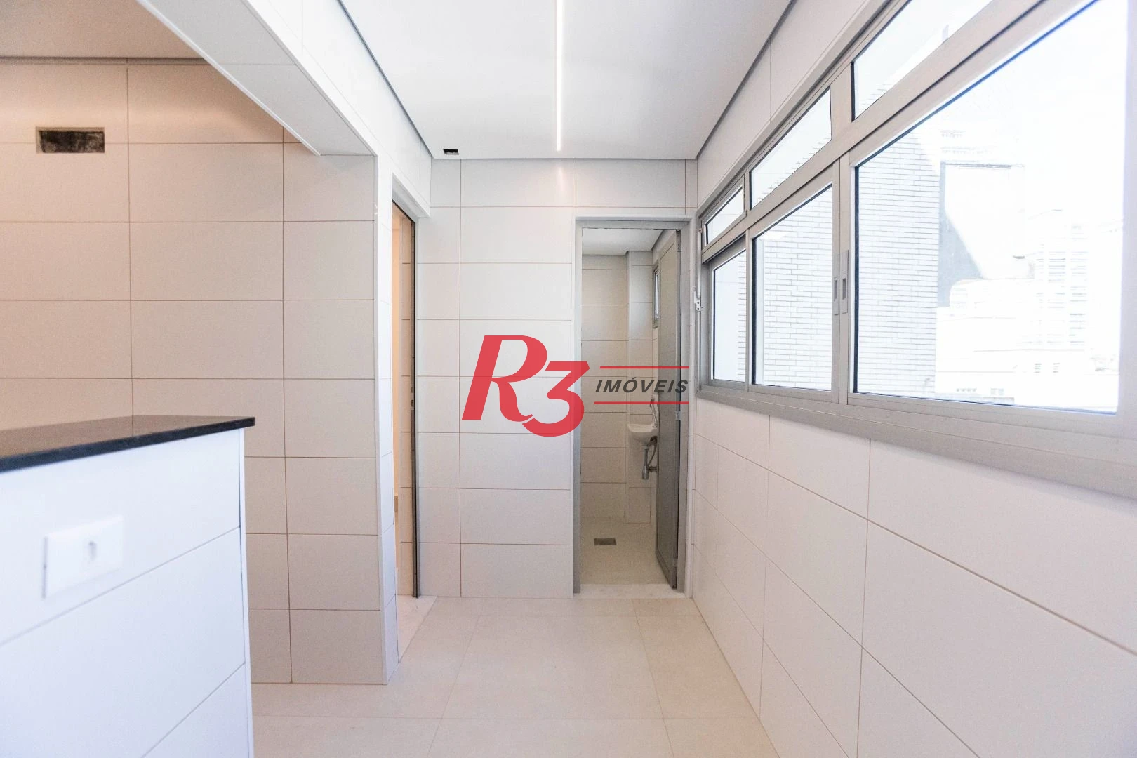 Apartamento com 3 dormitórios à venda, 163 m² por R$ 2.800.000,00 - Aparecida - Santos/SP