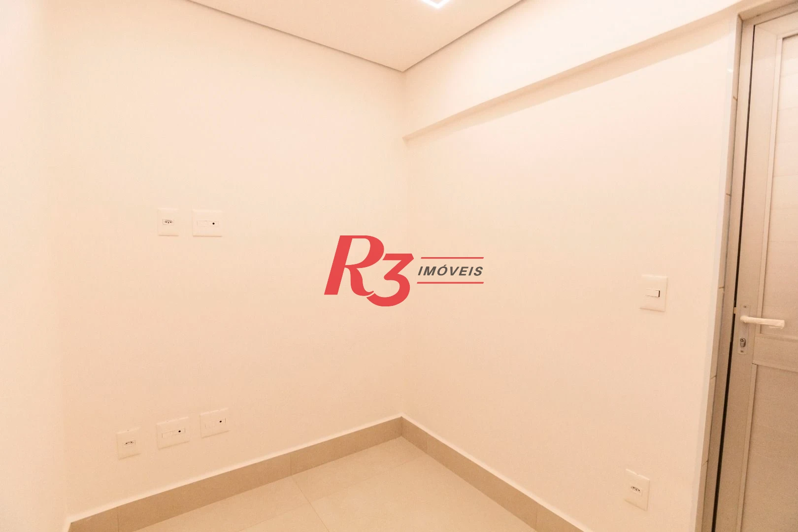 Apartamento com 3 dormitórios à venda, 163 m² por R$ 2.800.000,00 - Aparecida - Santos/SP