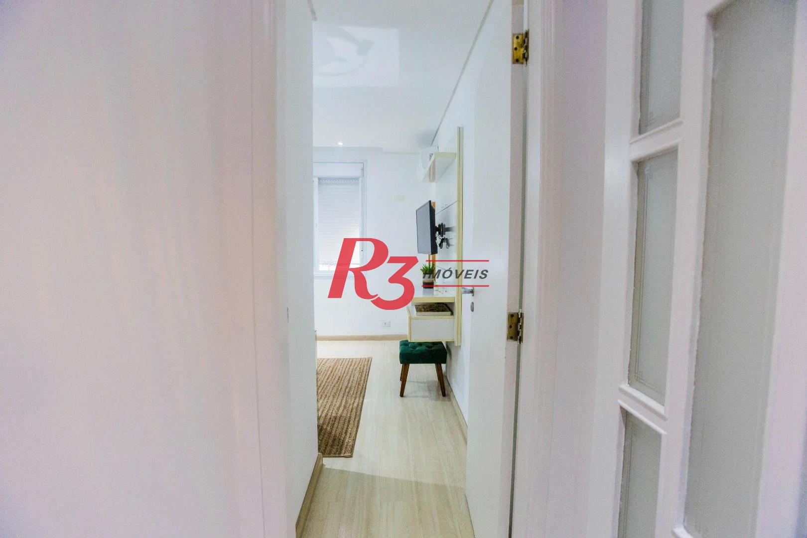 Apartamento com 3 dormitórios à venda, 124 m² por R$ 980.000,00 - Gonzaga - Santos/SP