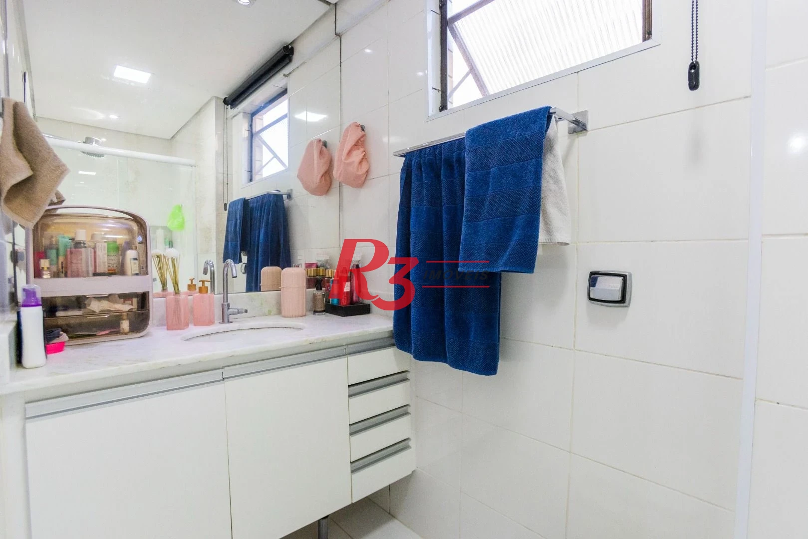 Apartamento com 3 dormitórios à venda, 124 m² por R$ 980.000,00 - Gonzaga - Santos/SP