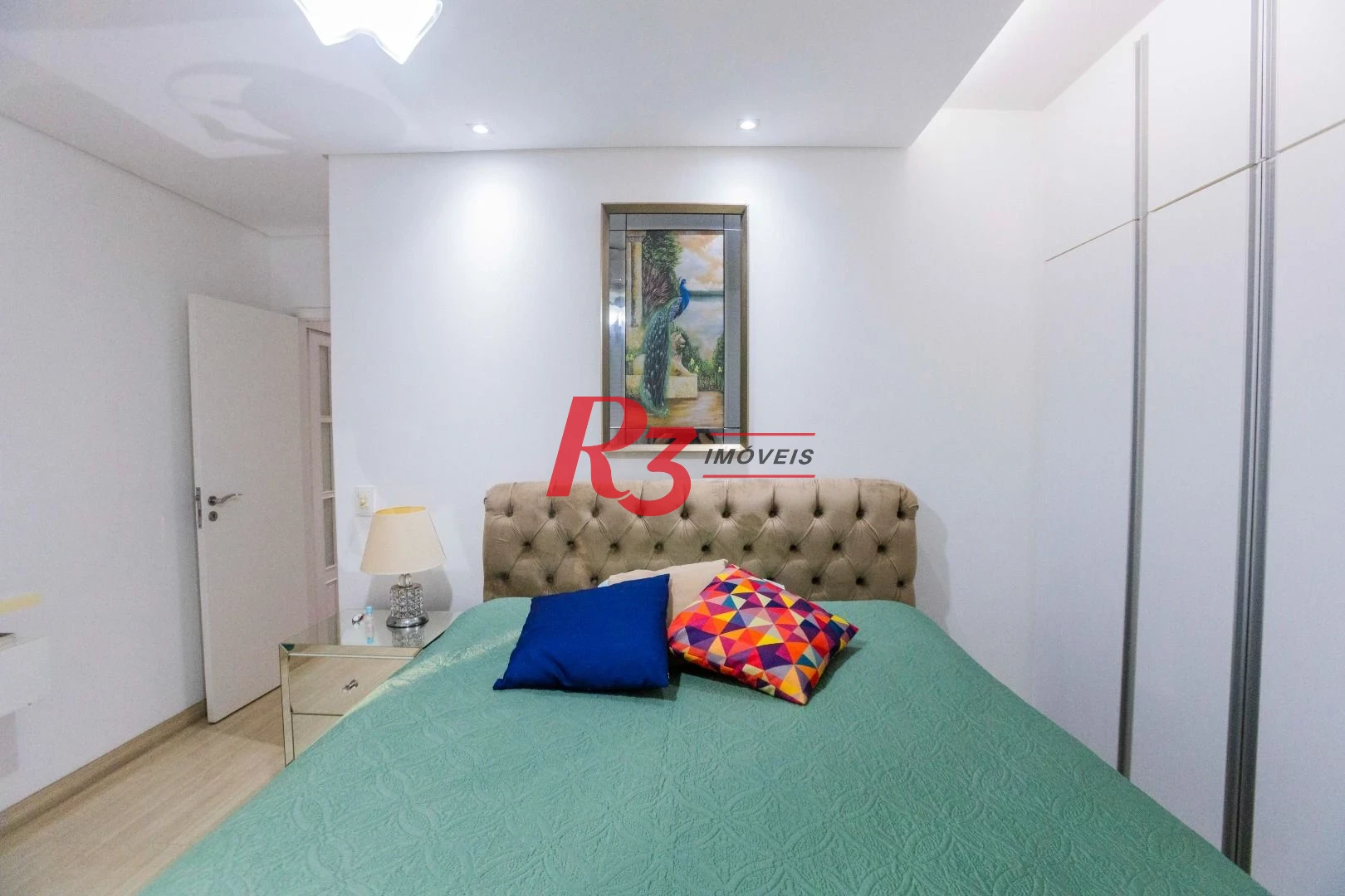 Apartamento com 3 dormitórios à venda, 124 m² por R$ 980.000,00 - Gonzaga - Santos/SP