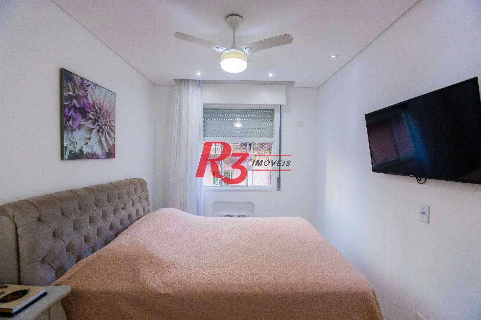 Apartamento com 3 dormitórios à venda, 124 m² por R$ 980.000,00 - Gonzaga - Santos/SP