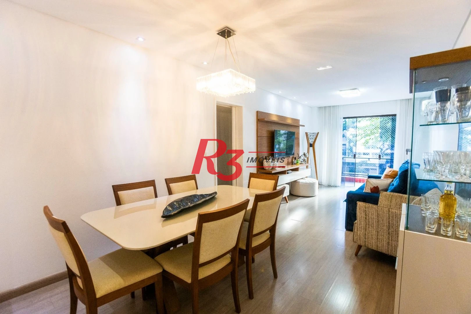 Apartamento com 3 dormitórios à venda, 124 m² por R$ 980.000,00 - Gonzaga - Santos/SP