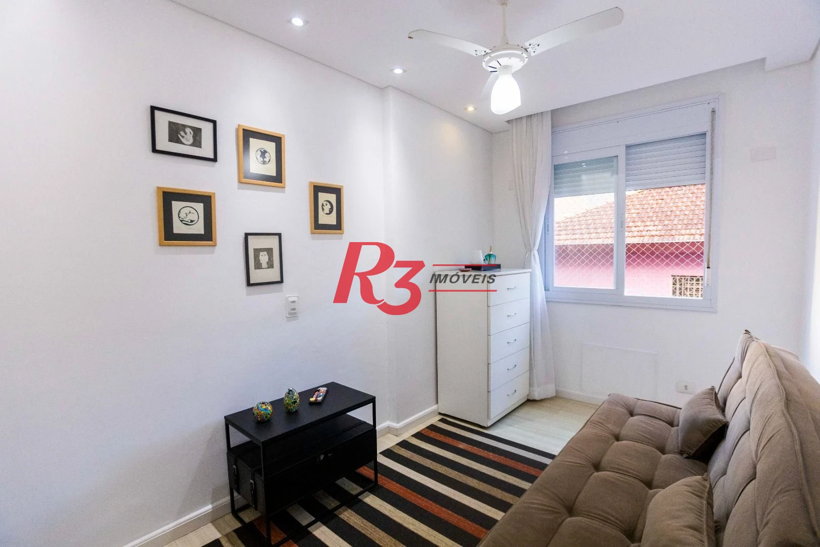 Apartamento com 3 dormitórios à venda, 124 m² por R$ 980.000,00 - Gonzaga - Santos/SP
