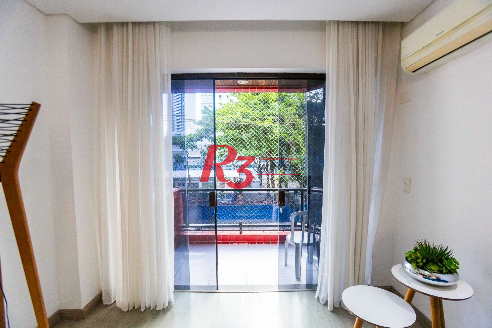 Apartamento com 3 dormitórios à venda, 124 m² por R$ 980.000,00 - Gonzaga - Santos/SP