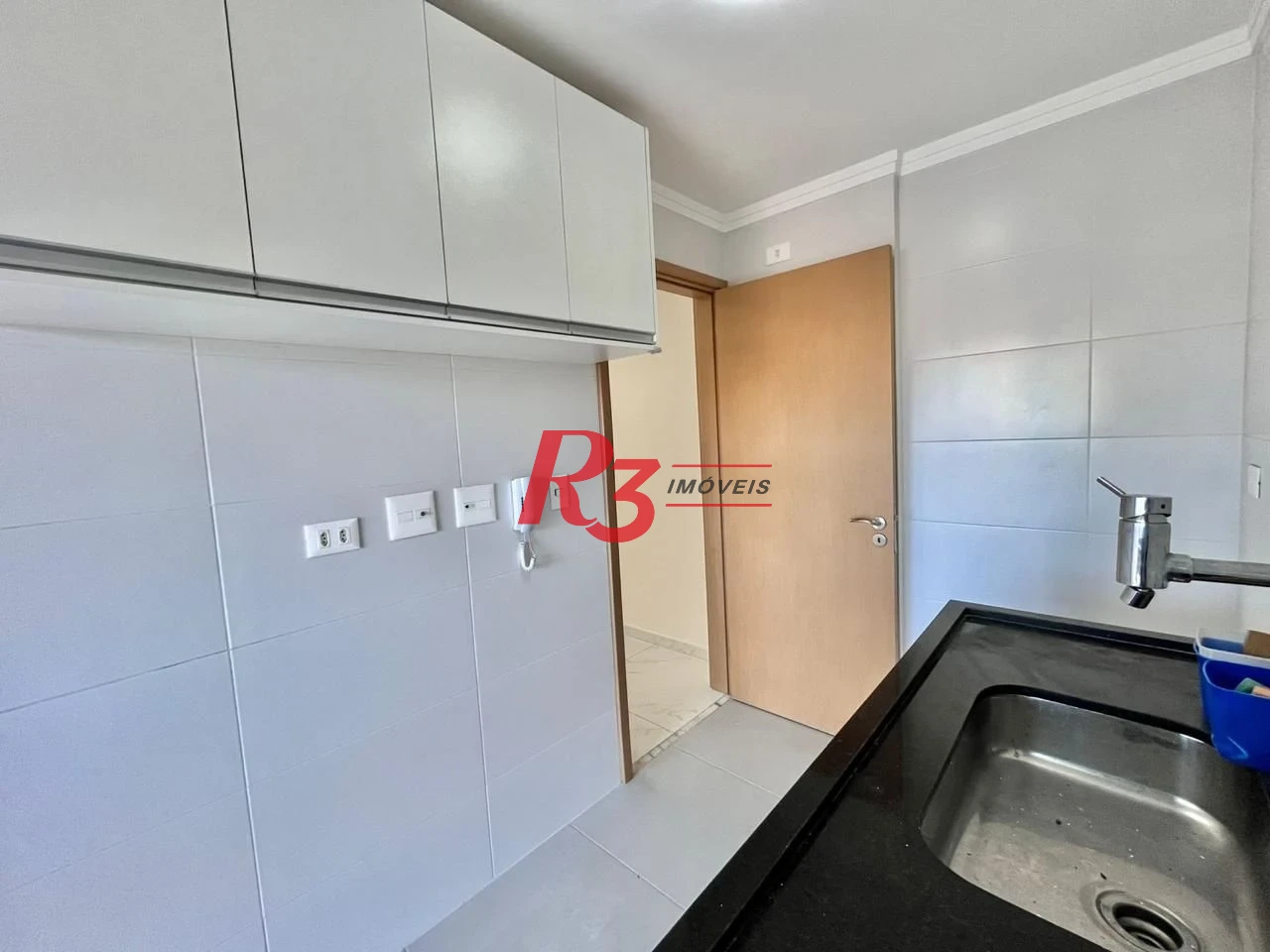 Apartamento para alugar, 70 m² por R$ 5.900,00/mês - Boqueirão - Santos/SP