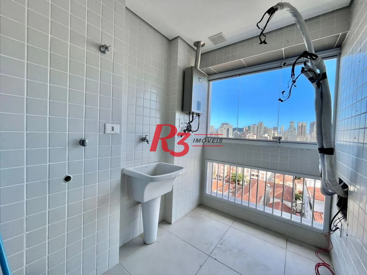 Apartamento para alugar, 70 m² por R$ 5.900,00/mês - Boqueirão - Santos/SP