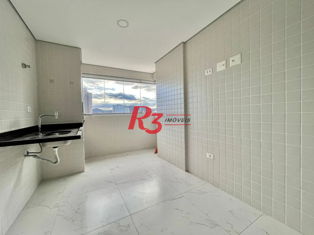 Apartamento para alugar, 70 m² por R$ 5.900,00/mês - Boqueirão - Santos/SP