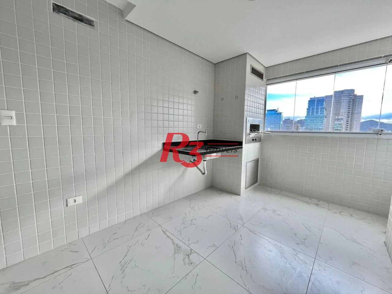Apartamento para alugar, 70 m² por R$ 5.900,00/mês - Boqueirão - Santos/SP