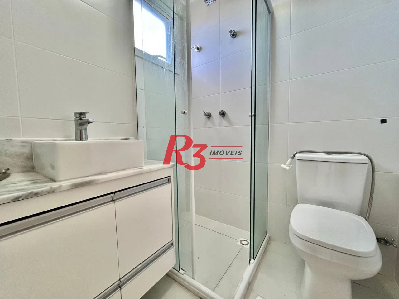Apartamento para alugar, 70 m² por R$ 5.900,00/mês - Boqueirão - Santos/SP