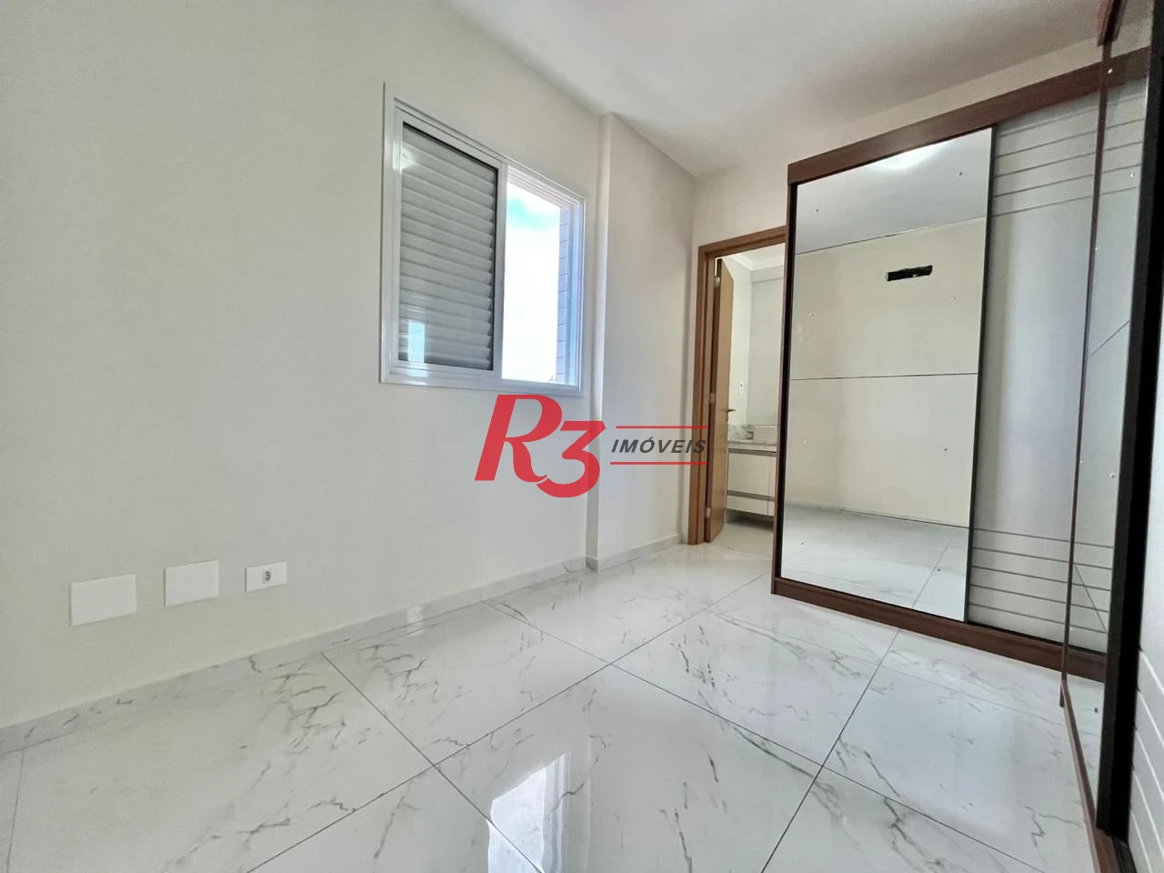 Apartamento para alugar, 70 m² por R$ 5.900,00/mês - Boqueirão - Santos/SP