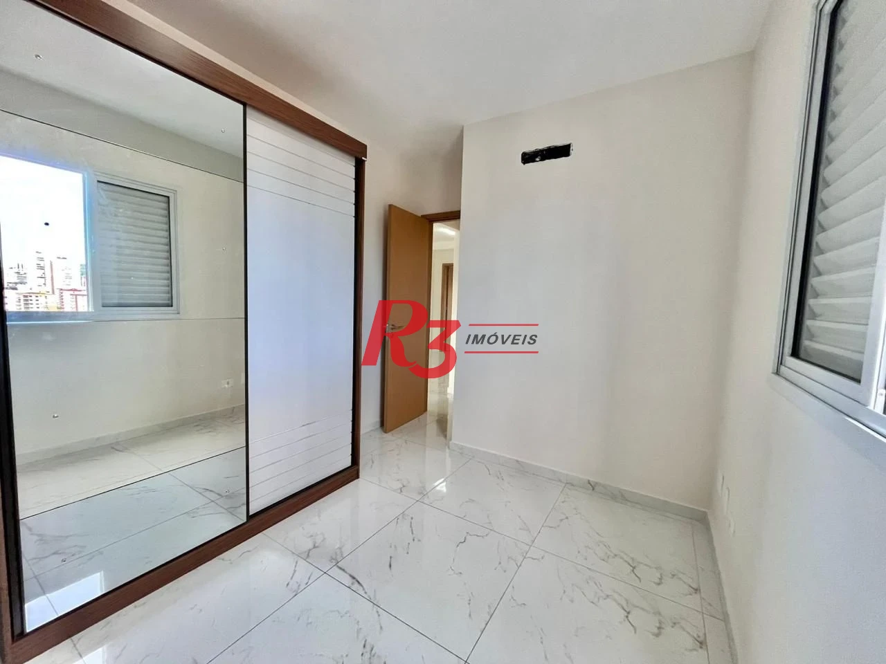 Apartamento para alugar, 70 m² por R$ 5.900,00/mês - Boqueirão - Santos/SP