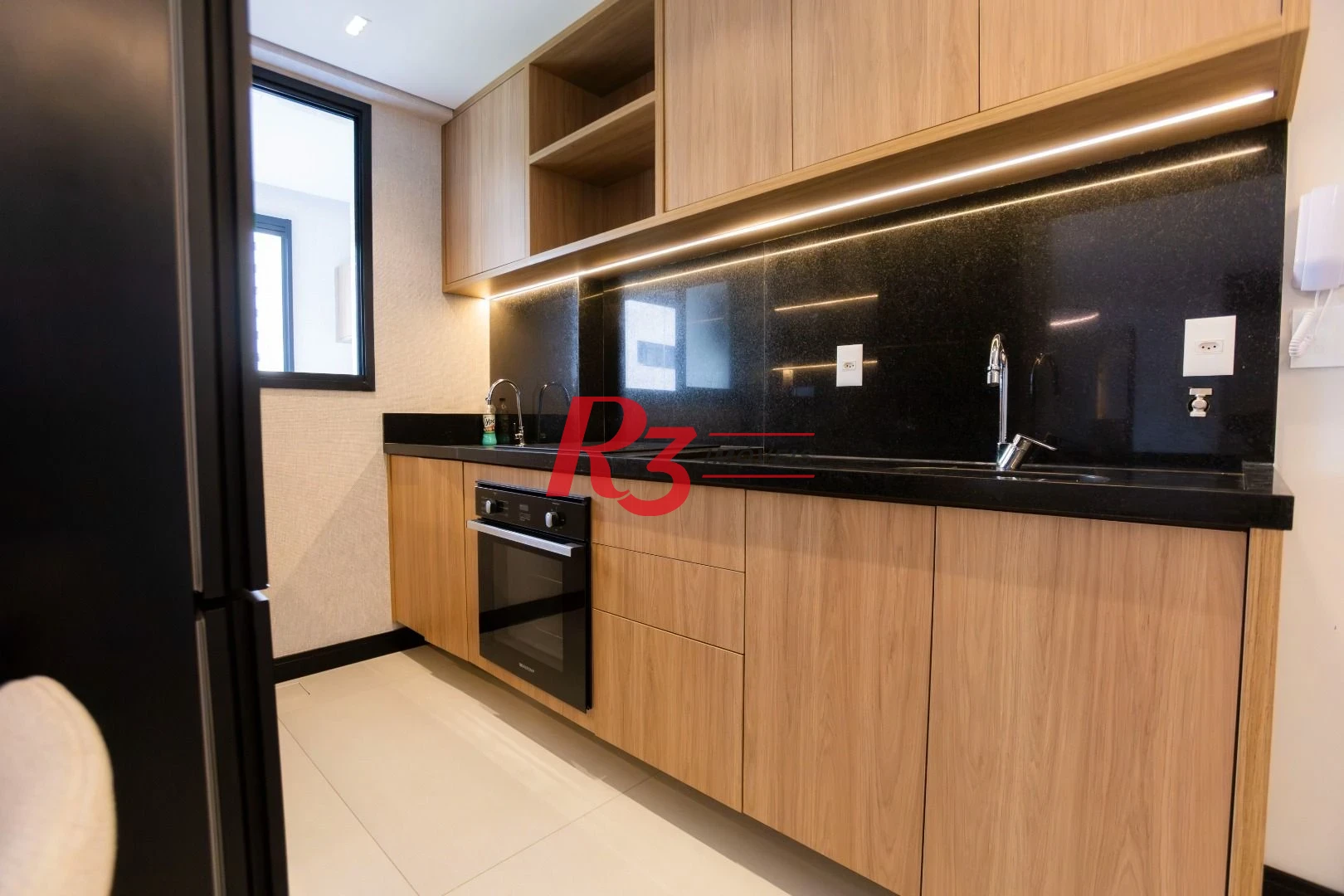 Apartamento com 1 dormitório à venda, 57 m² por R$ 750.000,00 - Ponta da Praia - Santos/SP