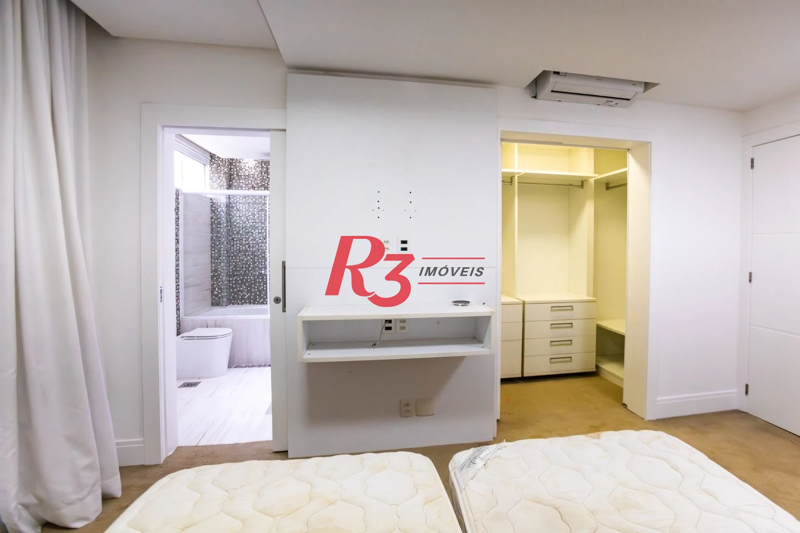 Apartamento à venda, 304 m² por R$ 2.479.000,00 - Boqueirão - Santos/SP