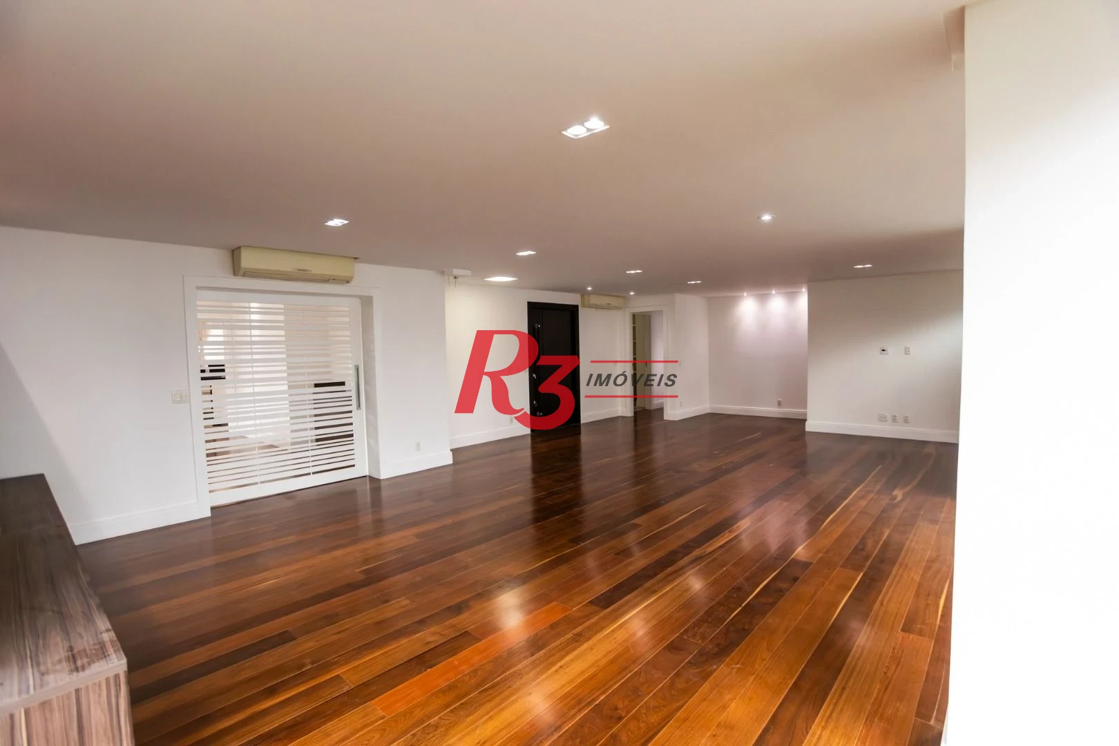 Apartamento à venda, 304 m² por R$ 2.479.000,00 - Boqueirão - Santos/SP