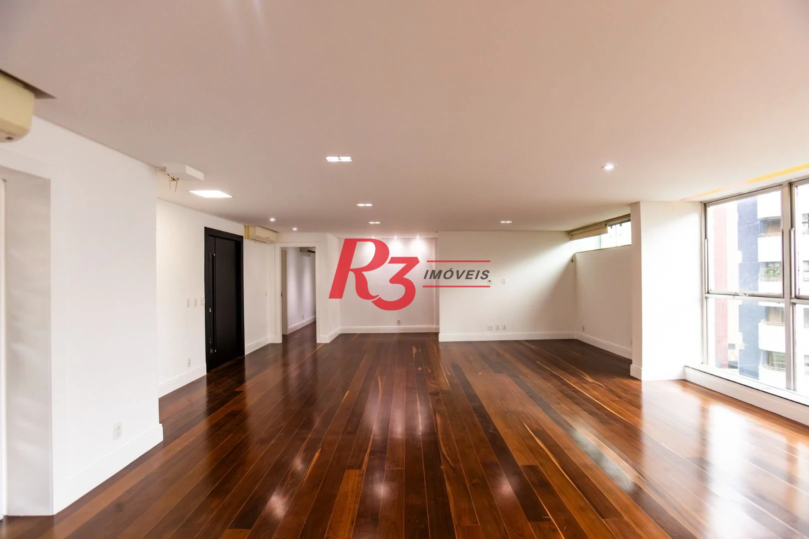 Apartamento à venda, 304 m² por R$ 2.479.000,00 - Boqueirão - Santos/SP