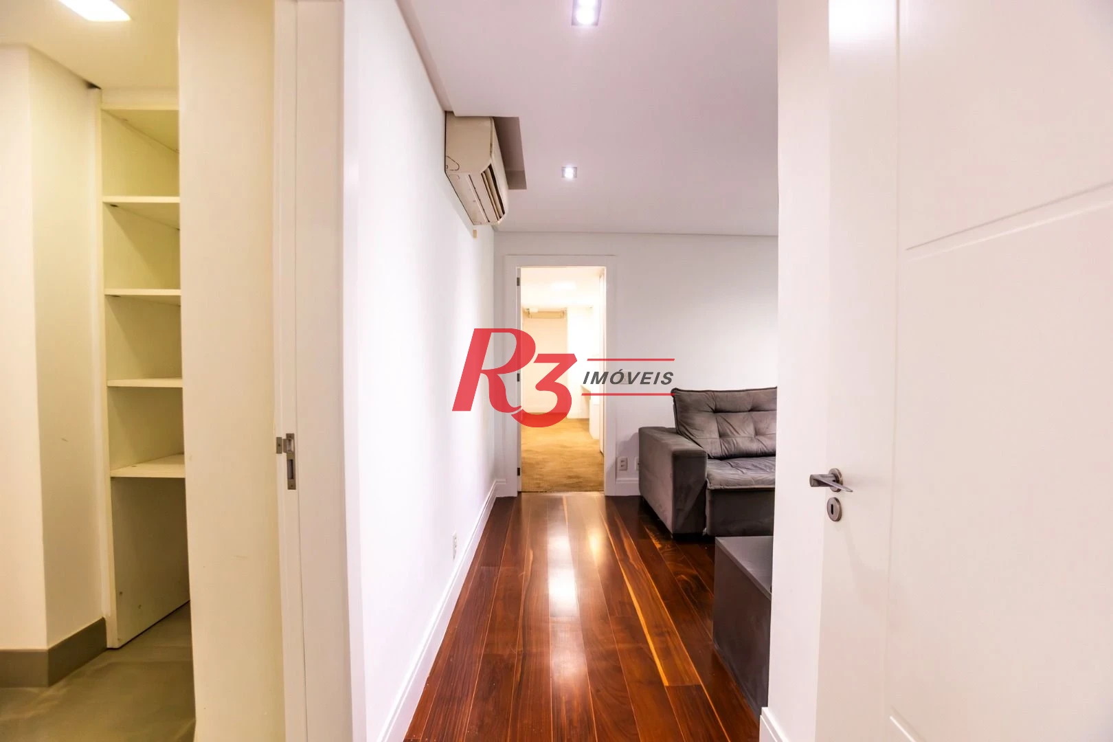 Apartamento à venda, 304 m² por R$ 2.479.000,00 - Boqueirão - Santos/SP