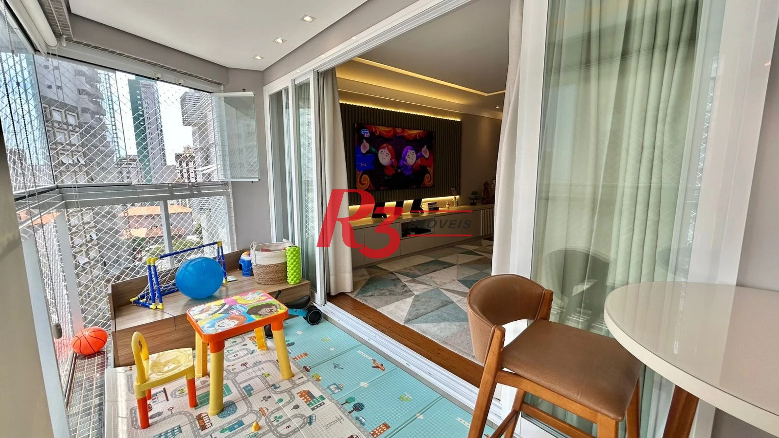 Apartamento com 4 dormitórios à venda, 206 m² por R$ 1.800.000,00 - Aparecida - Santos/SP