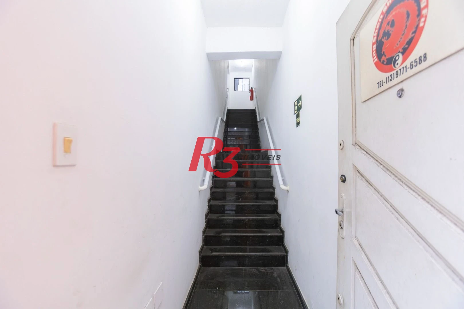 Sala para alugar, 48 m² por R$ 3.000,00/mês - Vila Mathias - Santos/SP