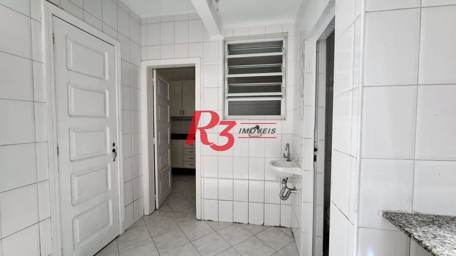 Sobrado, 150 m² - venda por R$ 2.200.000,00 ou aluguel por R$ 7.300,01/mês - Boqueirão - Santos/SP