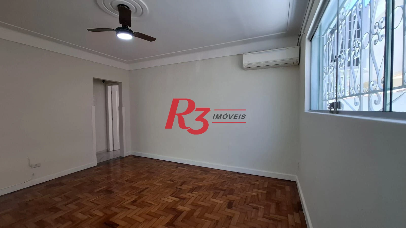 Sobrado, 150 m² - venda por R$ 2.200.000,00 ou aluguel por R$ 7.300,01/mês - Boqueirão - Santos/SP