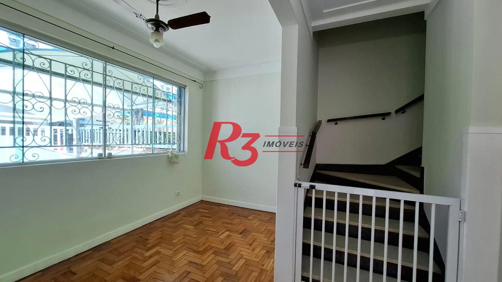 Sobrado, 150 m² - venda por R$ 2.200.000,00 ou aluguel por R$ 7.300,01/mês - Boqueirão - Santos/SP