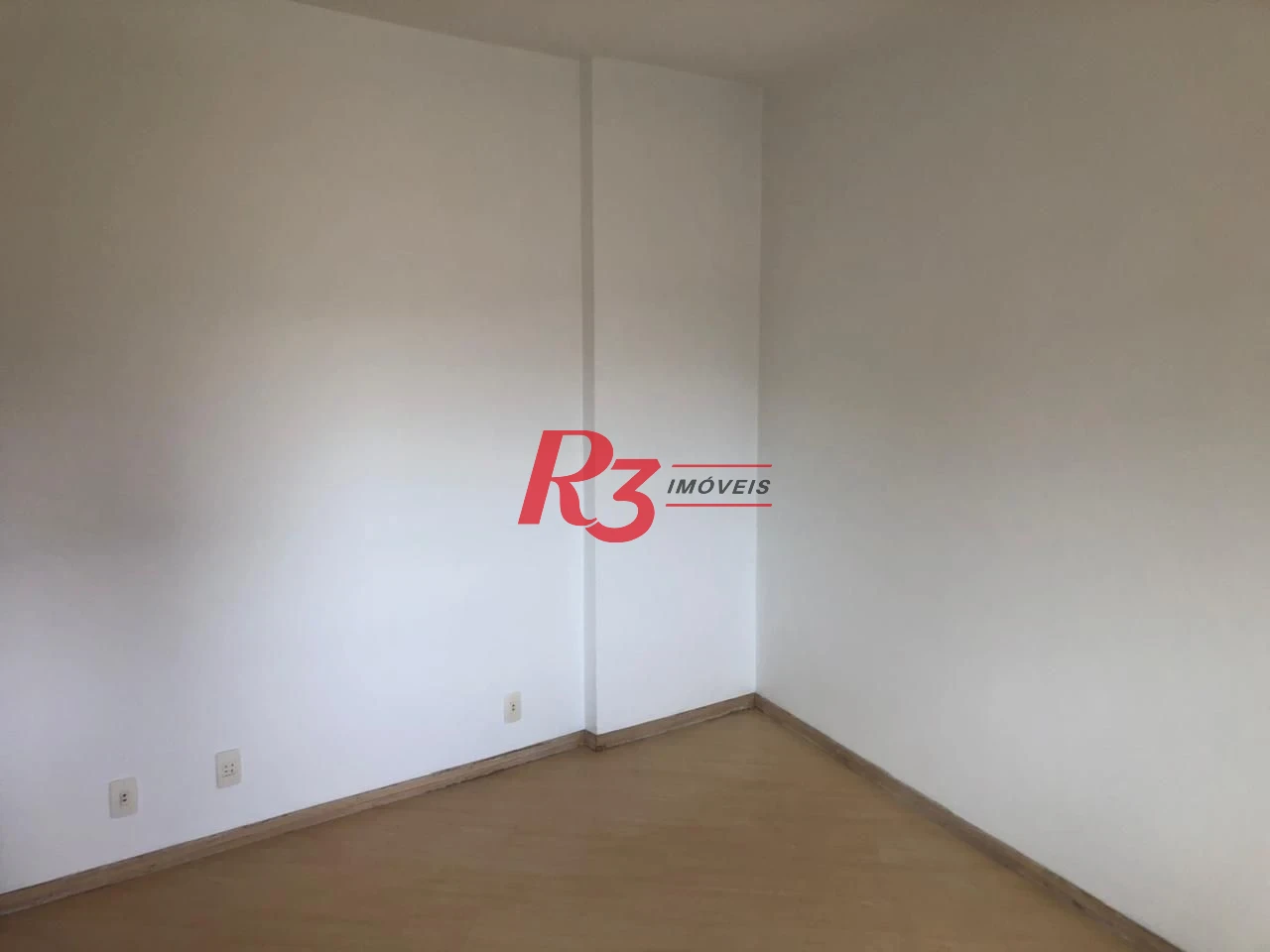 Apartamento com 2 dormitórios à venda, 100 m² por R$ 650.000,00 - Campo Grande - Santos/SP