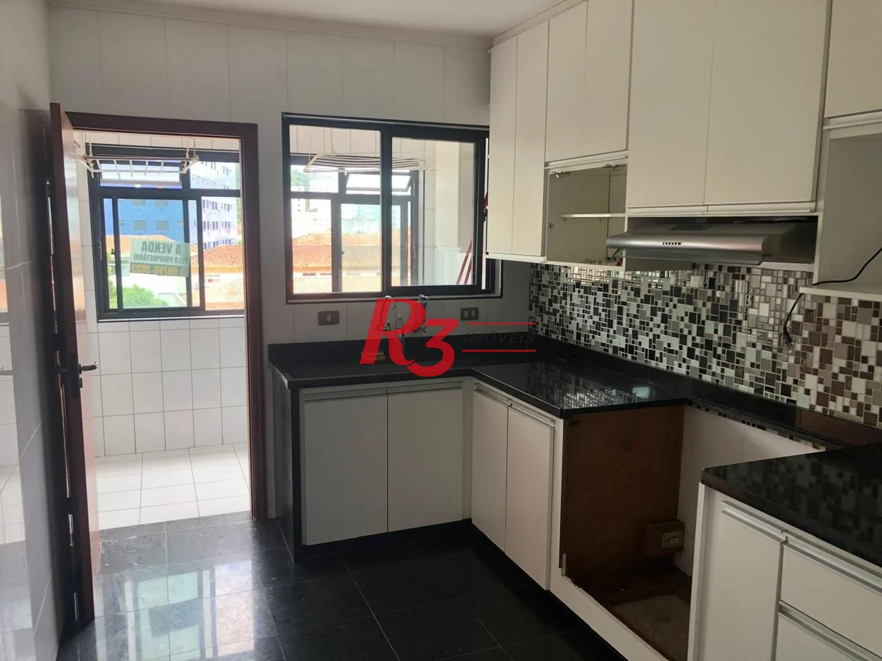 Apartamento com 2 dormitórios à venda, 100 m² por R$ 650.000,00 - Campo Grande - Santos/SP