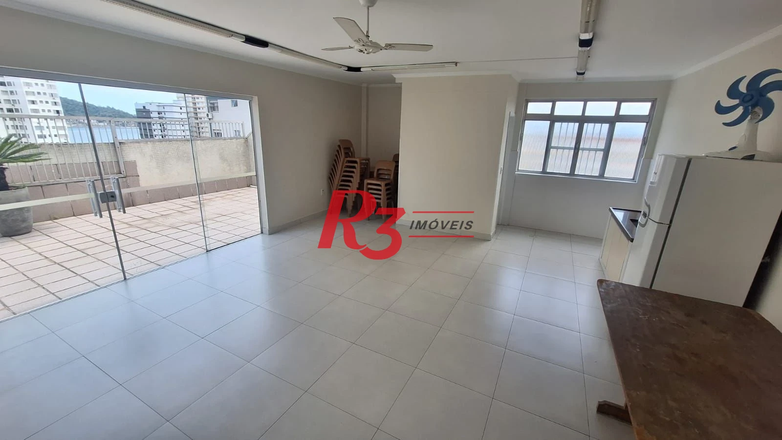 Apartamento com 2 dormitórios à venda, 85 m² por R$ 385.000,00 - Itararé - São Vicente/SP