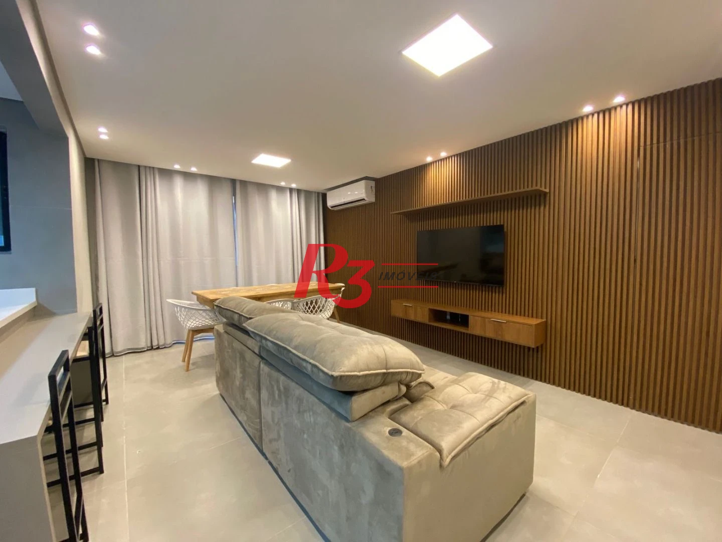 Apartamento com 2 dormitórios à venda, 119 m² por R$ 997.000,00 - Ponta da Praia - Santos/SP
