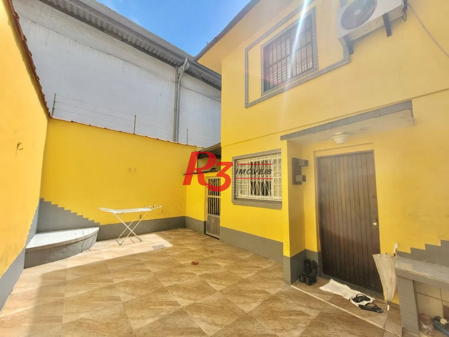 Casa com 2 dormitórios à venda, 80 m² por R$ 410.000,00 - Macuco - Santos/SP