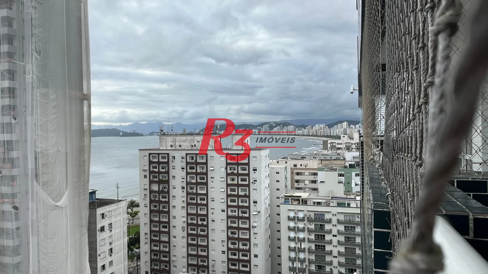 Apartamento com 1 dormitório para alugar, 44 m² por R$ 4.950,00/mês - Ponta da Praia - Santos/SP