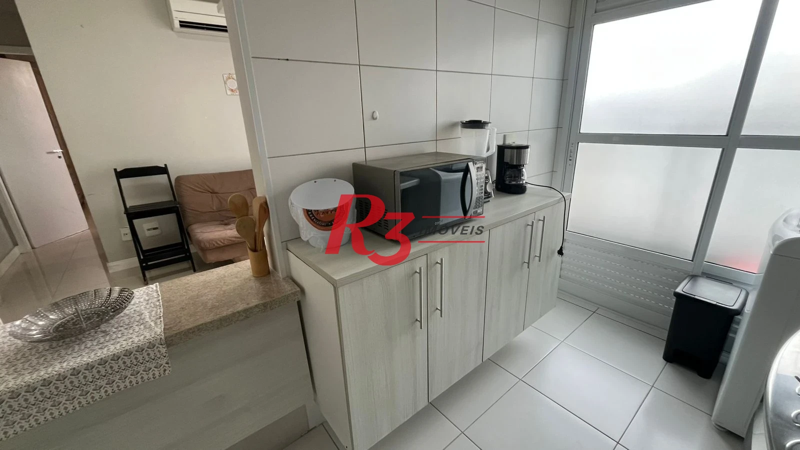 Apartamento com 1 dormitório para alugar, 44 m² por R$ 4.950,00/mês - Ponta da Praia - Santos/SP