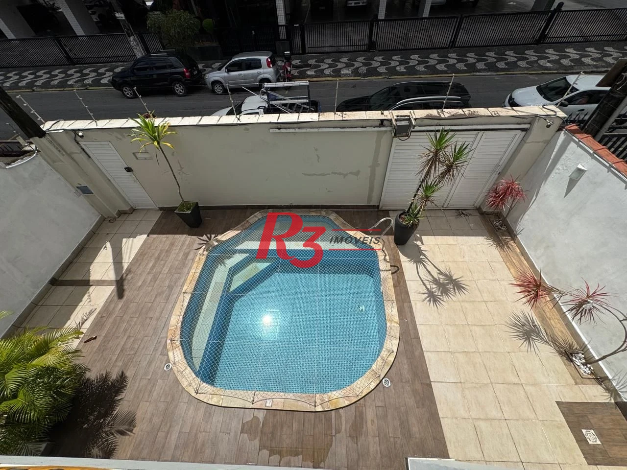 Casa com 3 dormitórios à venda, 231 m² por R$ 1.500.000,00 - Gonzaguinha - São Vicente/SP